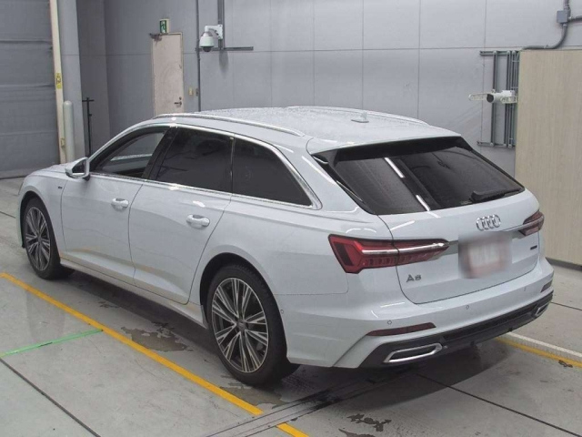 AUDI A6 2019