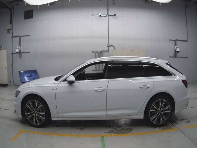 AUDI A6 2019
