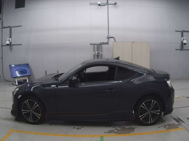 TOYOTA 86 2012