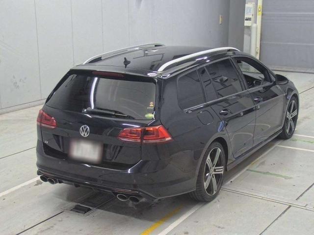 VOLKSWAGEN GOLF VARIANT 2015
