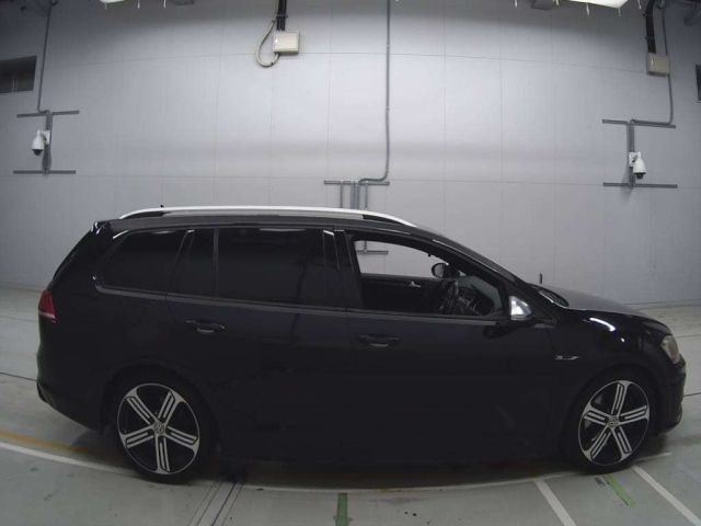 VOLKSWAGEN GOLF VARIANT 2015