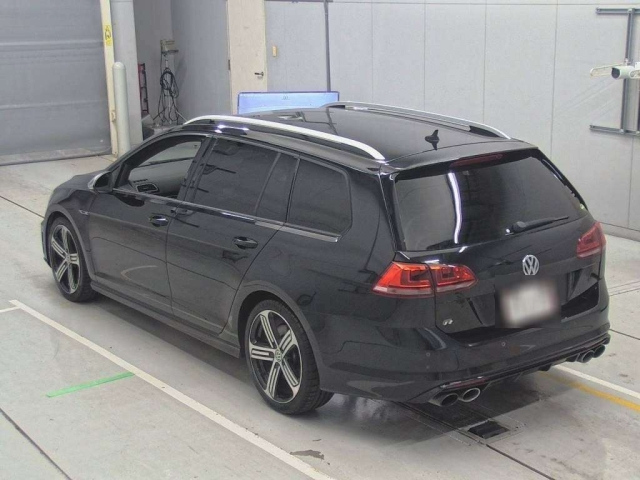 VOLKSWAGEN GOLF VARIANT 2015