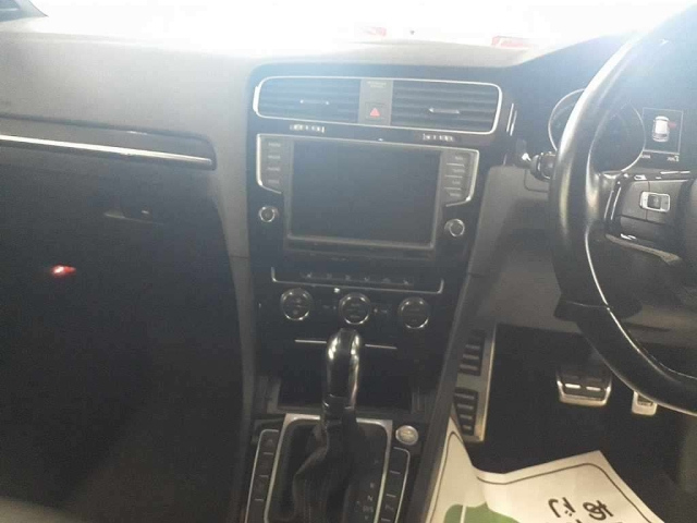 VOLKSWAGEN GOLF VARIANT 2015