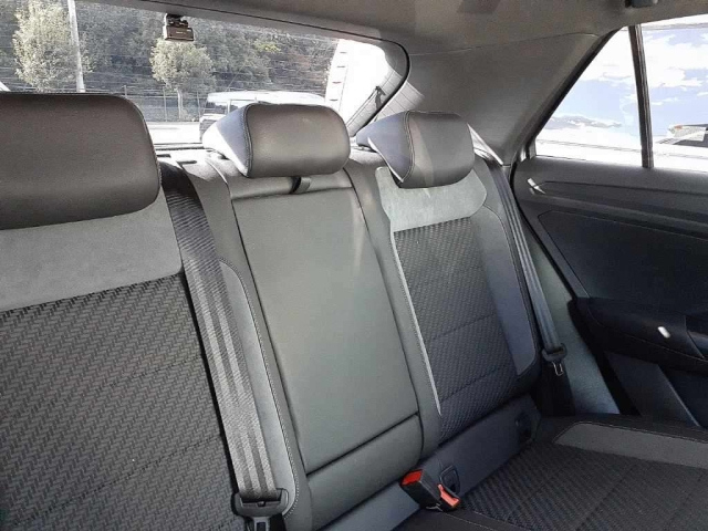 VOLKSWAGEN T-ROC 2020