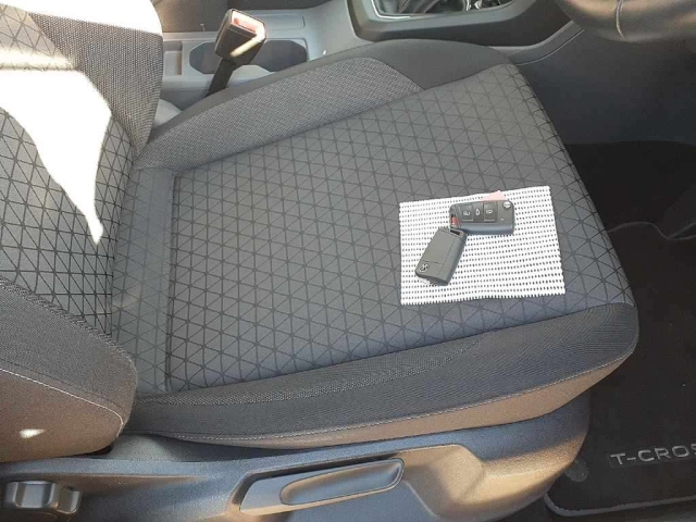 VOLKSWAGEN T-CROSS 2022