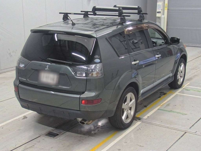 MITSUBISHI OUTLANDER 2009