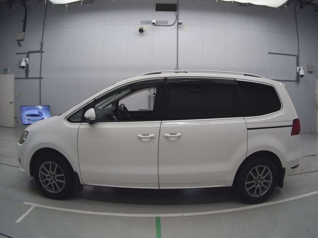VOLKSWAGEN SHARAN 2013
