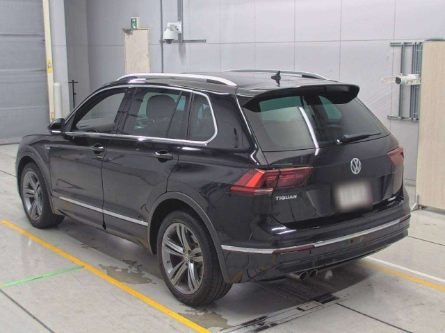 VOLKSWAGEN TIGUAN 2018