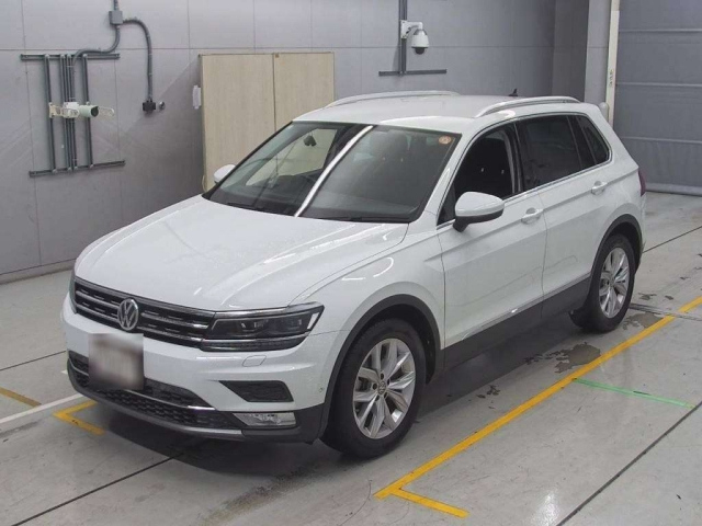 VOLKSWAGEN TIGUAN 2017
