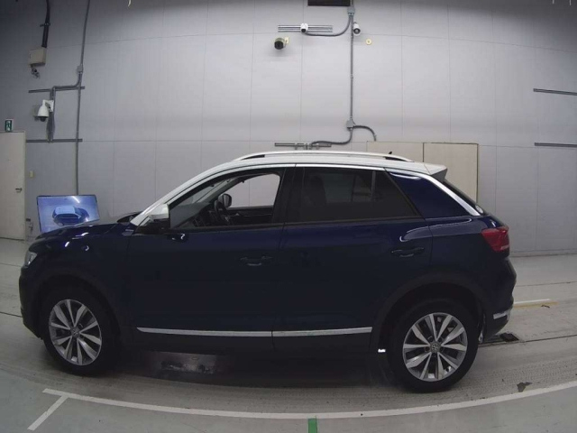 VOLKSWAGEN T-ROC 2020