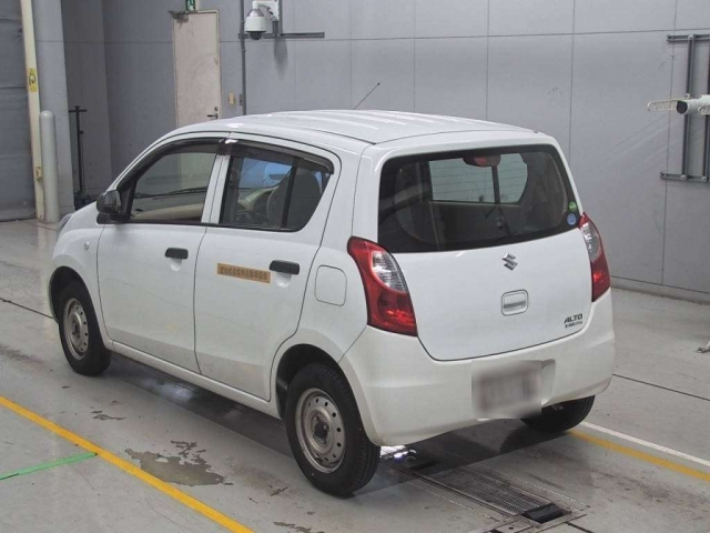 SUZUKI ALTO VAN 2013