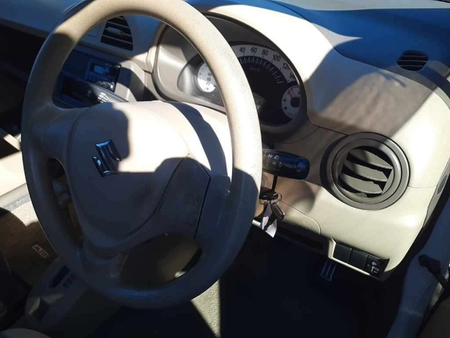 SUZUKI ALTO VAN 2013