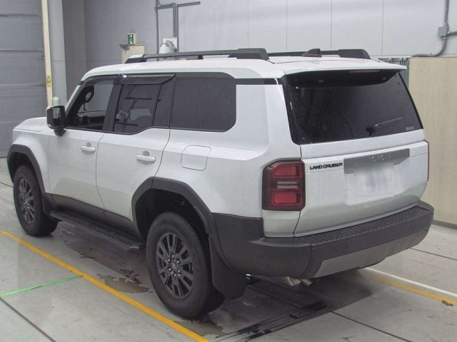 TOYOTA LAND CRUISER 2024