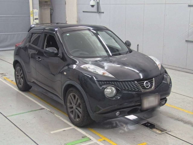 NISSAN JUKE 2012