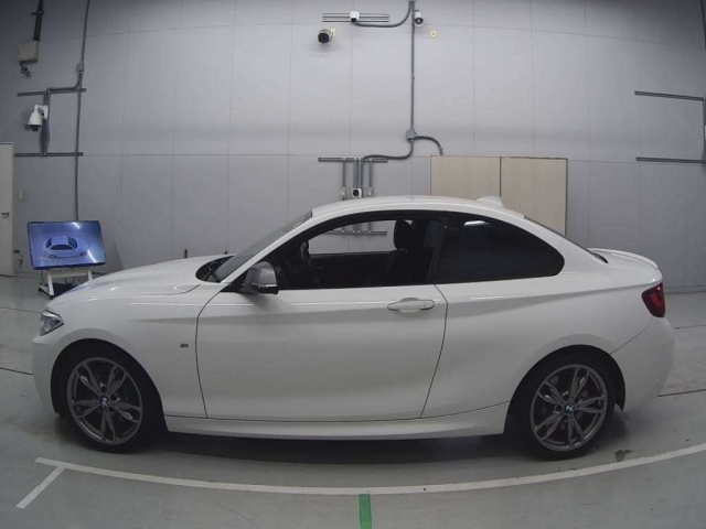 BMW 2 SERIES 2014