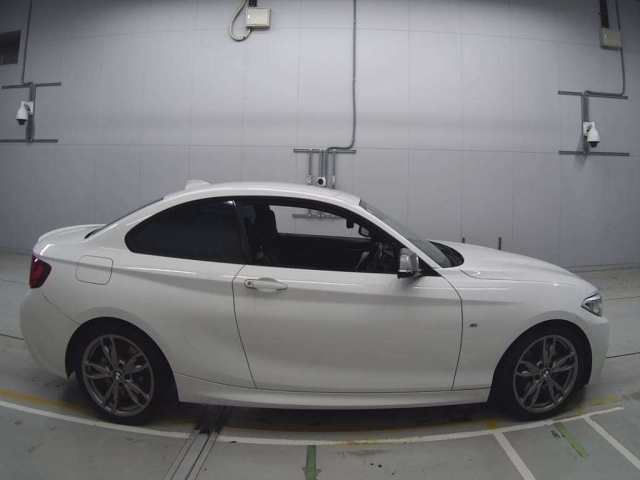 BMW 2 SERIES 2014