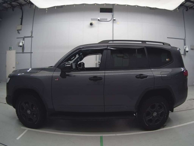 TOYOTA LAND CRUISER 2022