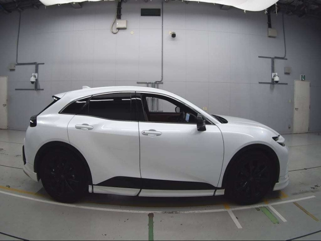 TOYOTA CROWN SPORT 2024