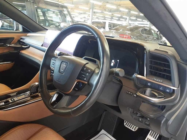 TOYOTA CROWN SPORT 2024