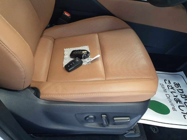 TOYOTA CROWN SPORT 2024