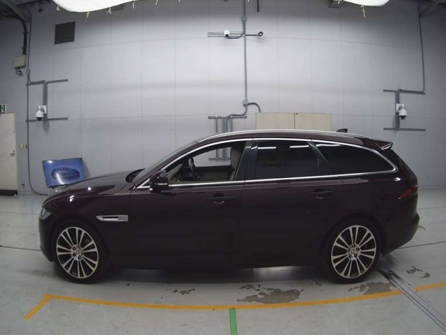 JAGUAR XF SERIES 2018