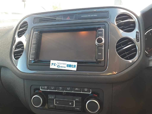 VOLKSWAGEN TIGUAN 2013