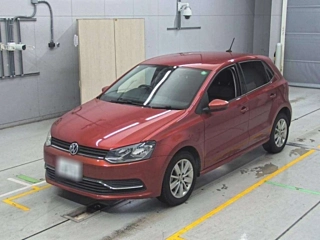 VOLKSWAGEN POLO 2015