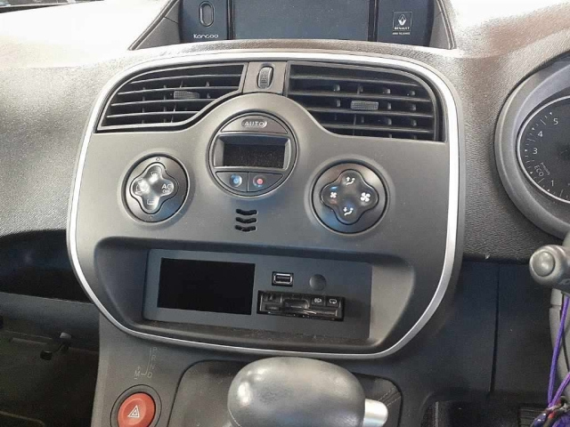 RENAULT KANGOO 2015