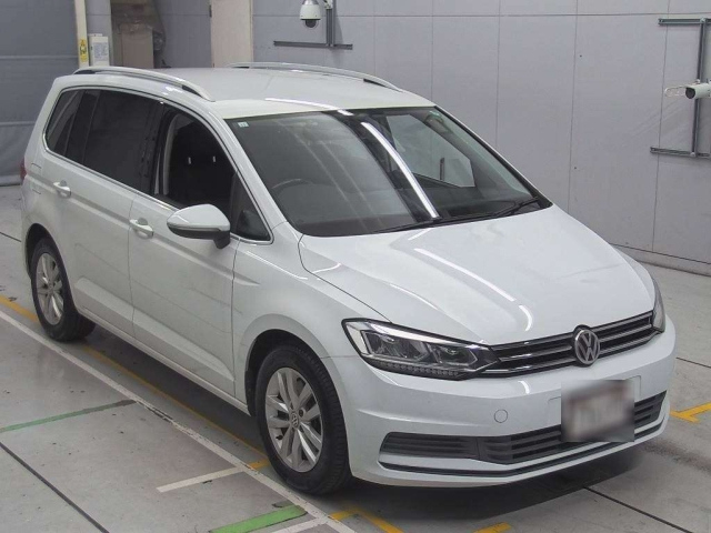 VOLKSWAGEN GOLF TOURAN 2017