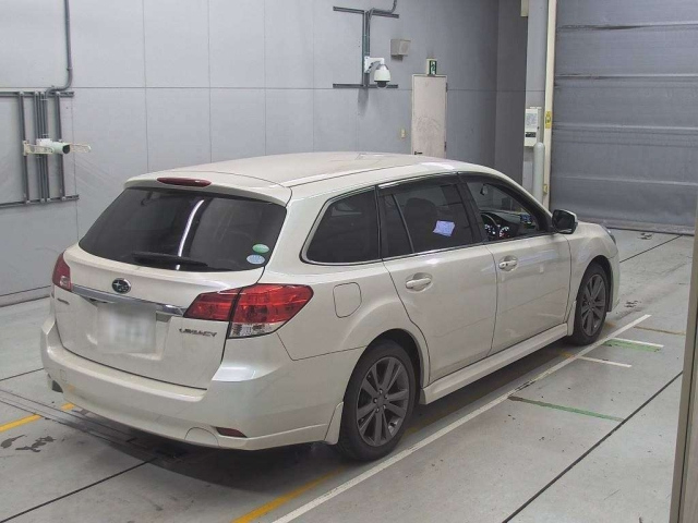 SUBARU LEGACY 2013