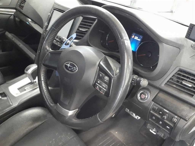 SUBARU LEGACY 2013