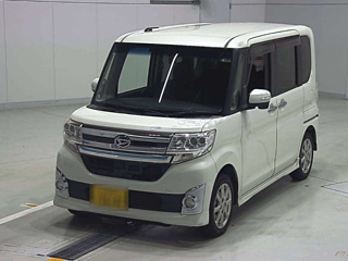DAIHATSU TANTO 2015