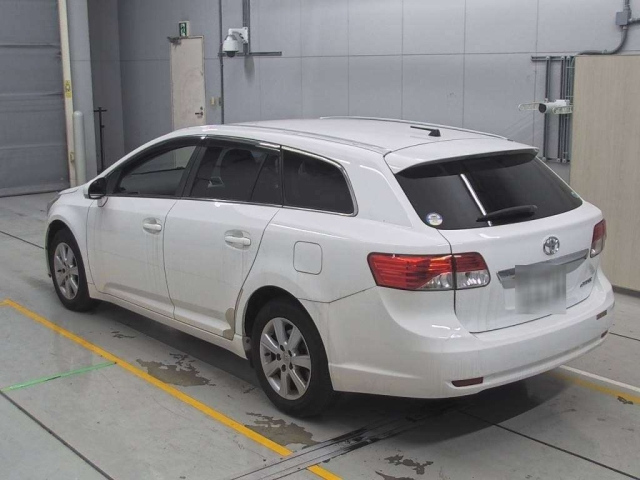 TOYOTA AVENSIS WAGON 2015