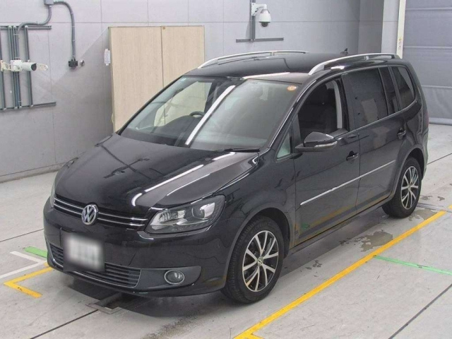 VOLKSWAGEN GOLF TOURAN 2014