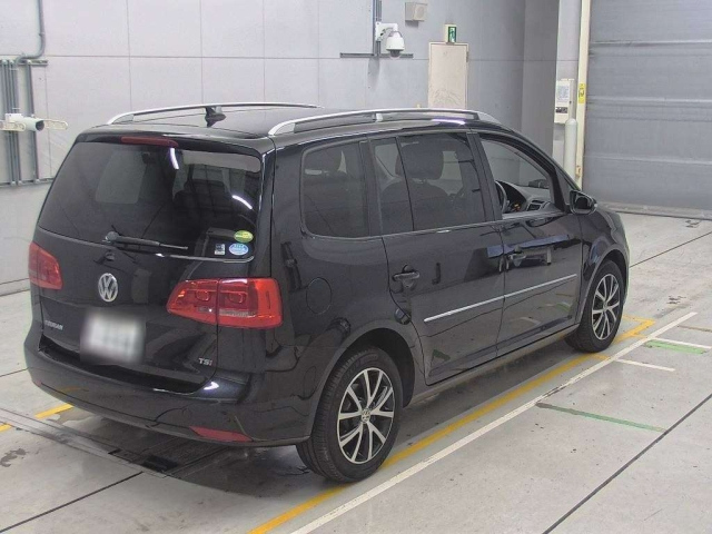 VOLKSWAGEN GOLF TOURAN 2014