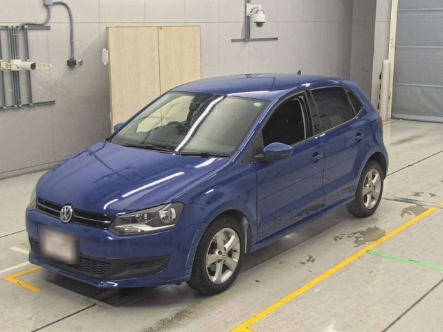 VOLKSWAGEN POLO 2012