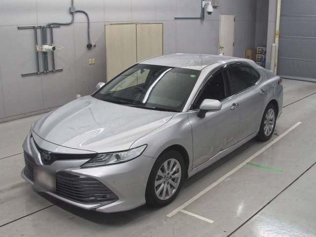 TOYOTA CAMRY 2020