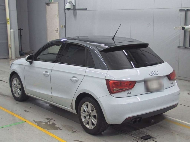 AUDI A1 2012