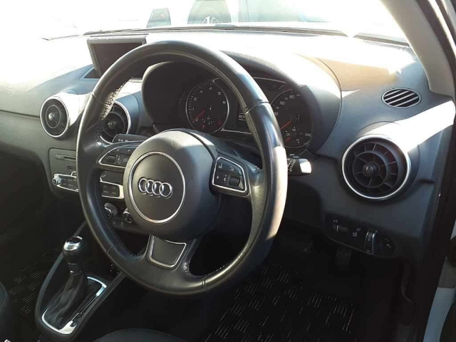 AUDI A1 2012