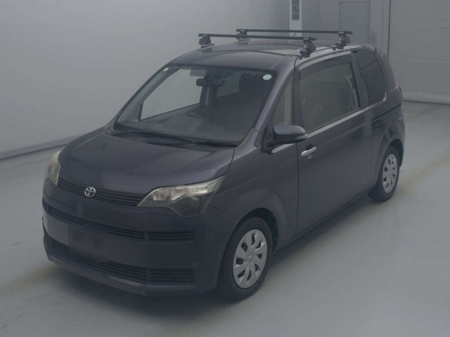 TOYOTA SPADE 2014