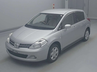NISSAN TIIDA 2008