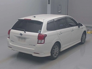 TOYOTA COROLLA FIELDER 2013