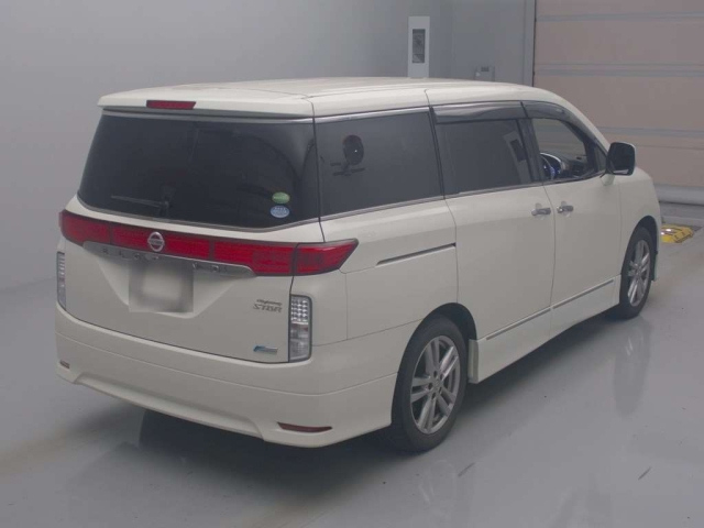 NISSAN ELGRAND 2012