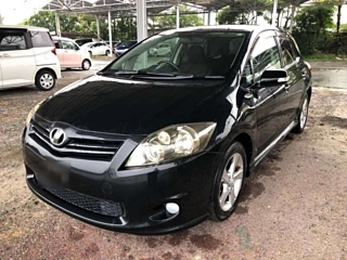 TOYOTA AURIS 2010