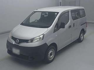 NISSAN NV200 2017
