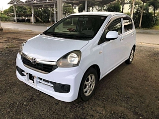 TOYOTA PIXIS EPOCH 2014