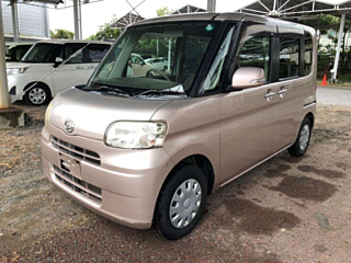 DAIHATSU TANTO 2010