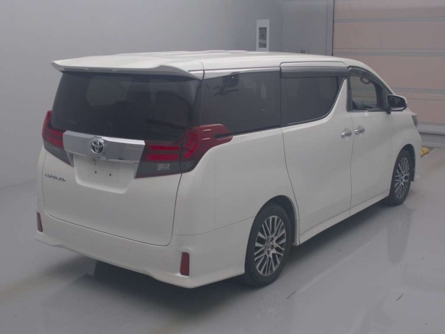 TOYOTA ALPHARD 2016