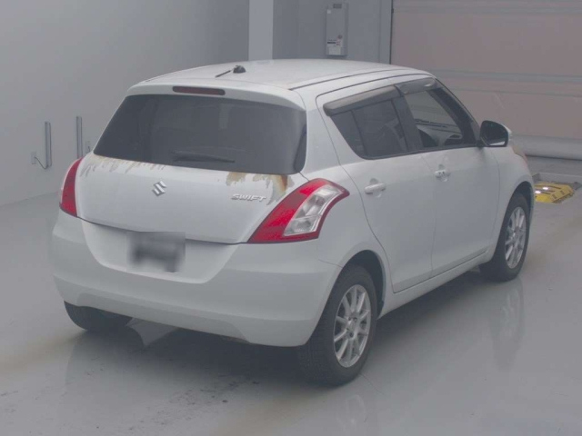SUZUKI SWIFT 2011