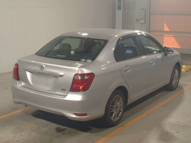 TOYOTA COROLLA AXIO 2015